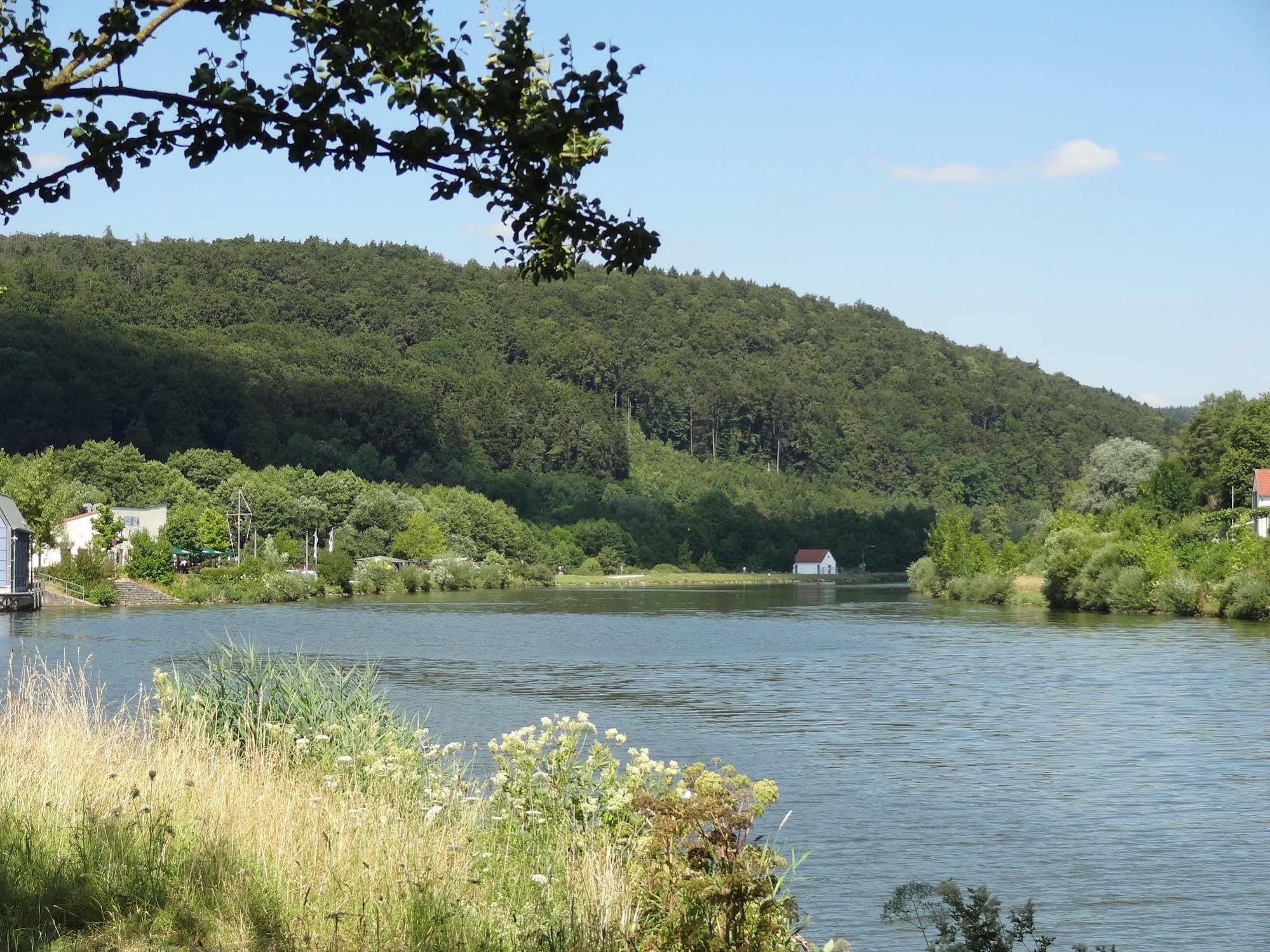 Donauer Im Altmuehltal - Ferienwohnungen Biberbach  Extérieur photo